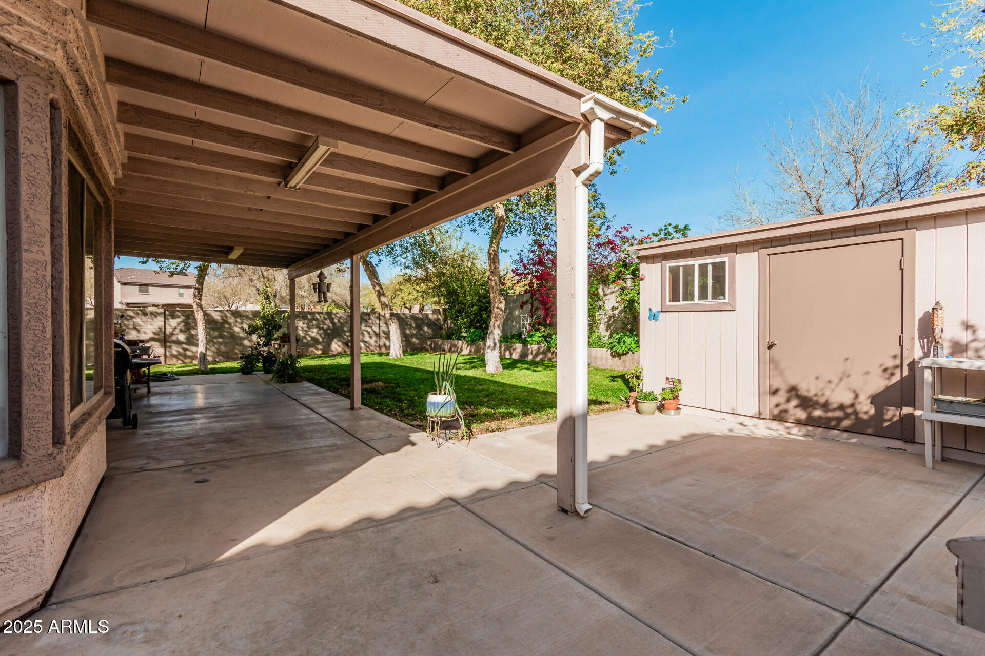 17634 West Hearn Road Surprise, AZ 85388 - Photo 31 of 37 31 Hearn