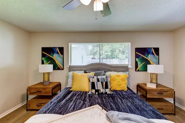 $295,000 | 8511 Honeysuckle, Highlands, TX 77562