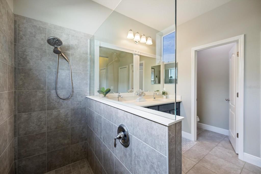 16314 Rivers Reach Boulevard Parrish, FL 34219 - Photo 32 of 65