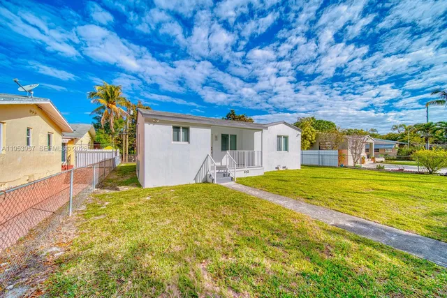 $4,750 | 4345 Southwest 5th Terrace, Miami, FL 33134