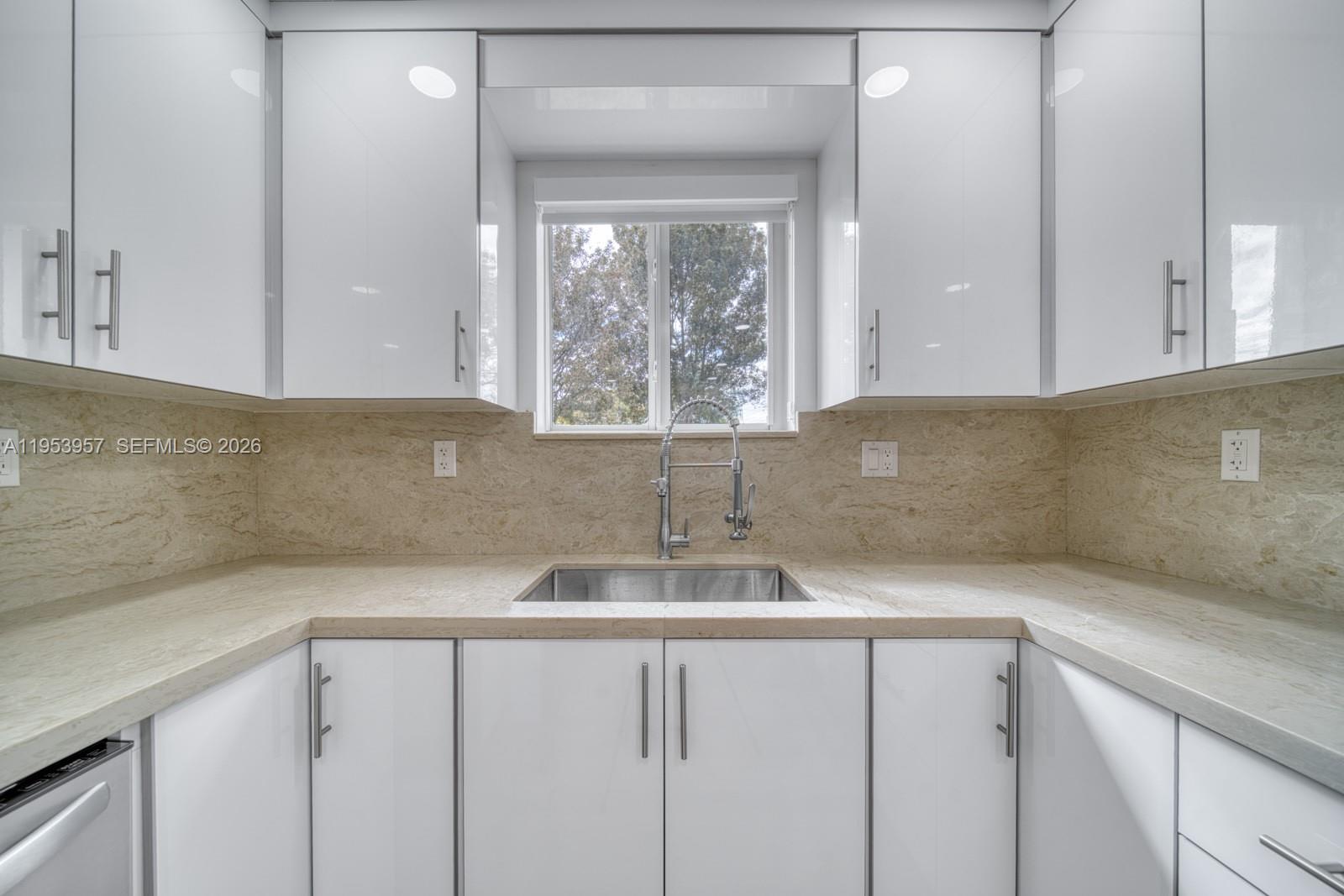 4345 Southwest 5th Terrace Miami, FL 33134 - Photo 7 of 26