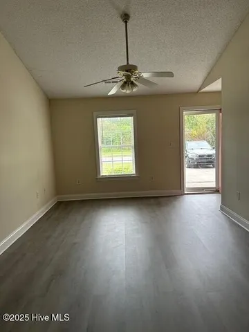 $1,100 | 4356 Magellan Court, Unit A, Ayden, NC 28513