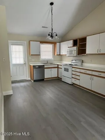 $1,100 | 4356 Magellan Court, Unit A, Ayden, NC 28513