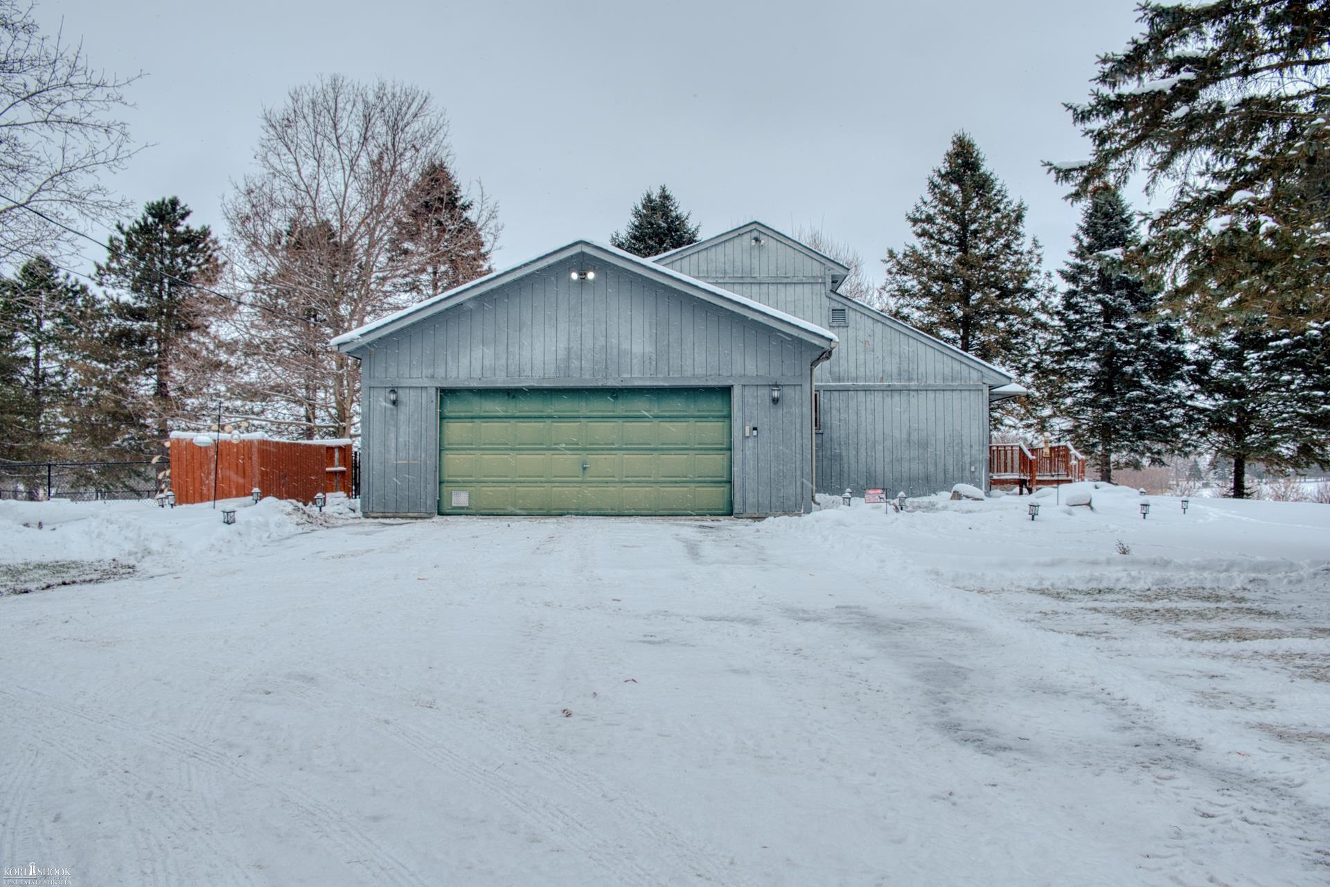 2850 Lyons Road Owosso, MI 48867 - Photo 48 of 52 50198838-f1d99b2a-9955-4df5-b980-c875276ca0c8.JPG