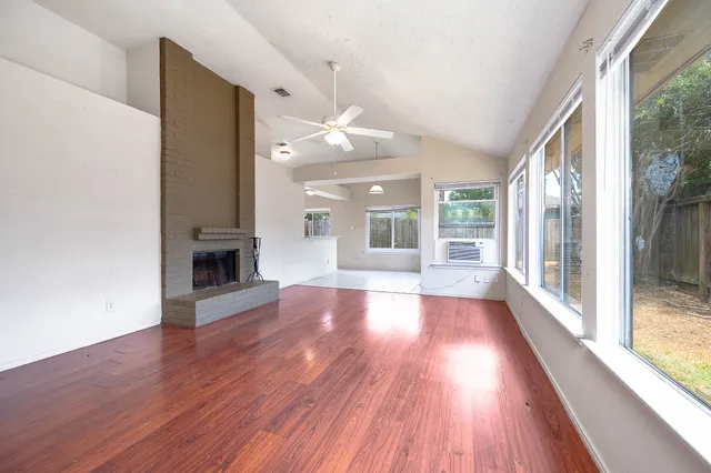 $1,875 | 11918 Westwold Drive, Tomball, TX 77377