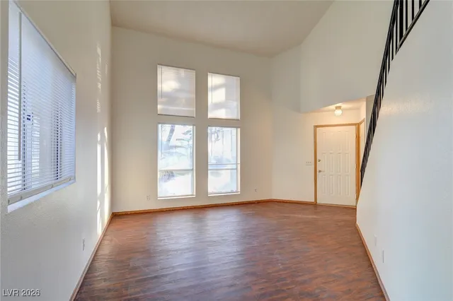 $1,300 | 519 Kristin Lane, Henderson, NV 89011