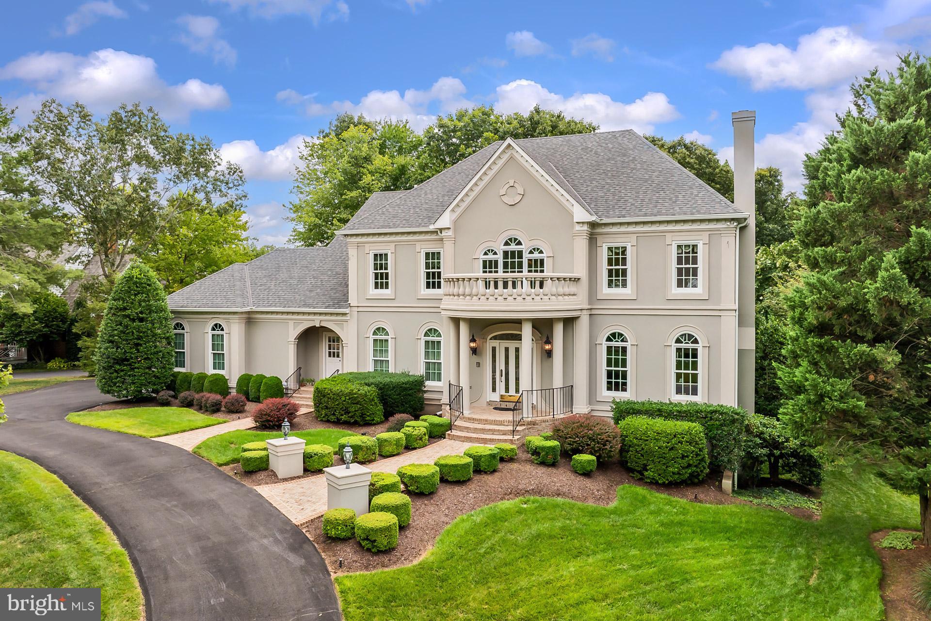 Welcome to this splendid custom build home