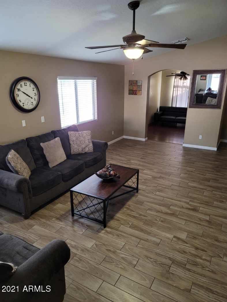 8316 West Crown King Road Tolleson, AZ 85353 - Photo 13 of 36 7741ECBD-94D0-4C1A-98C0-BFE25342C73D