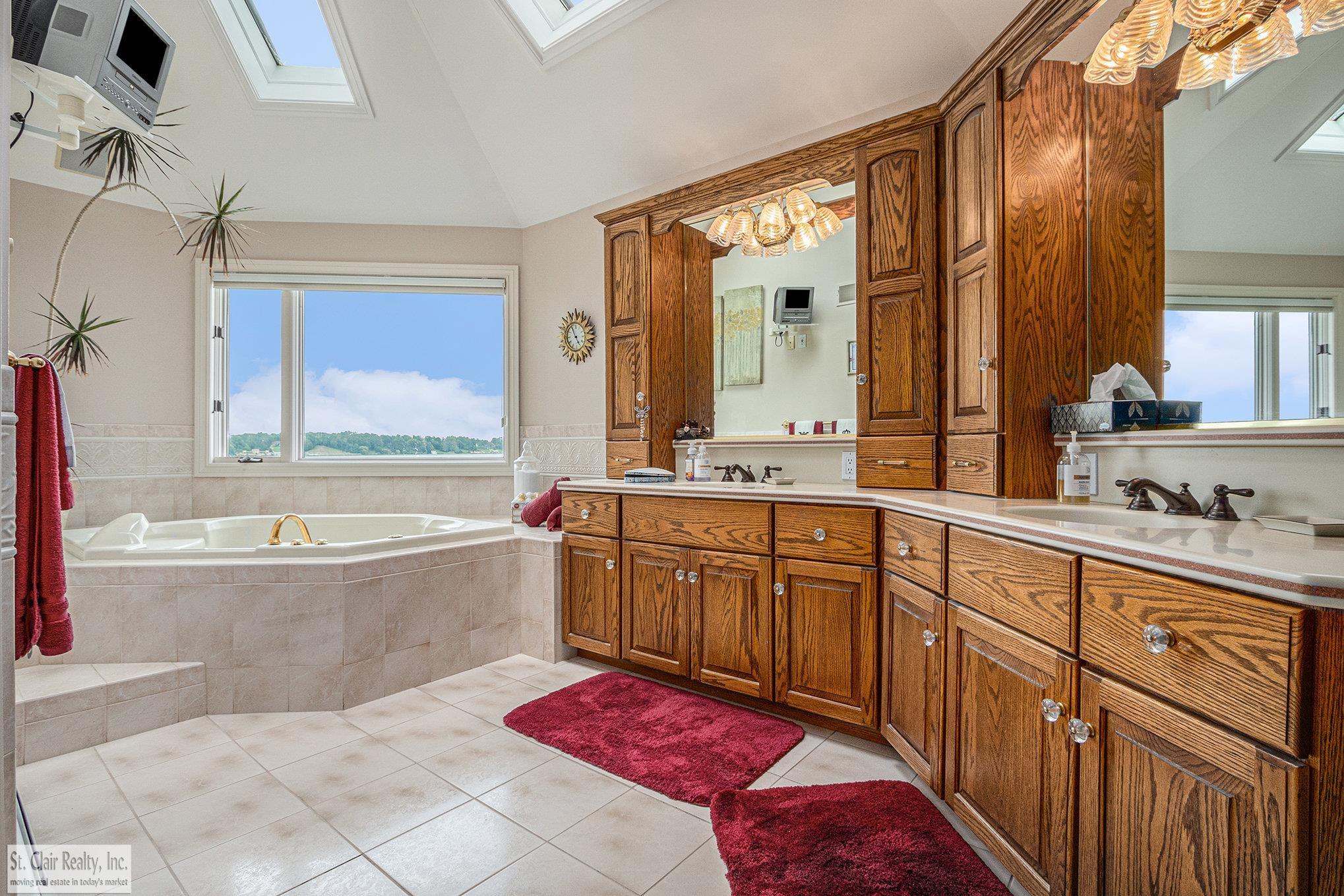 1235 River Road St. Clair, MI 48079 - Photo 20 of 53 Gallery Image 20