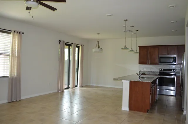 $3,450 | 4534 San Fratello Circle, Lake Worth, FL 33467