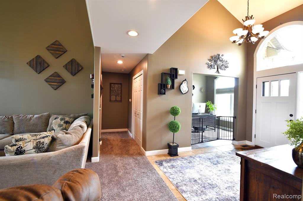 9185 Copper Ridge Drive Davison, MI 48423 - Photo 13 of 59