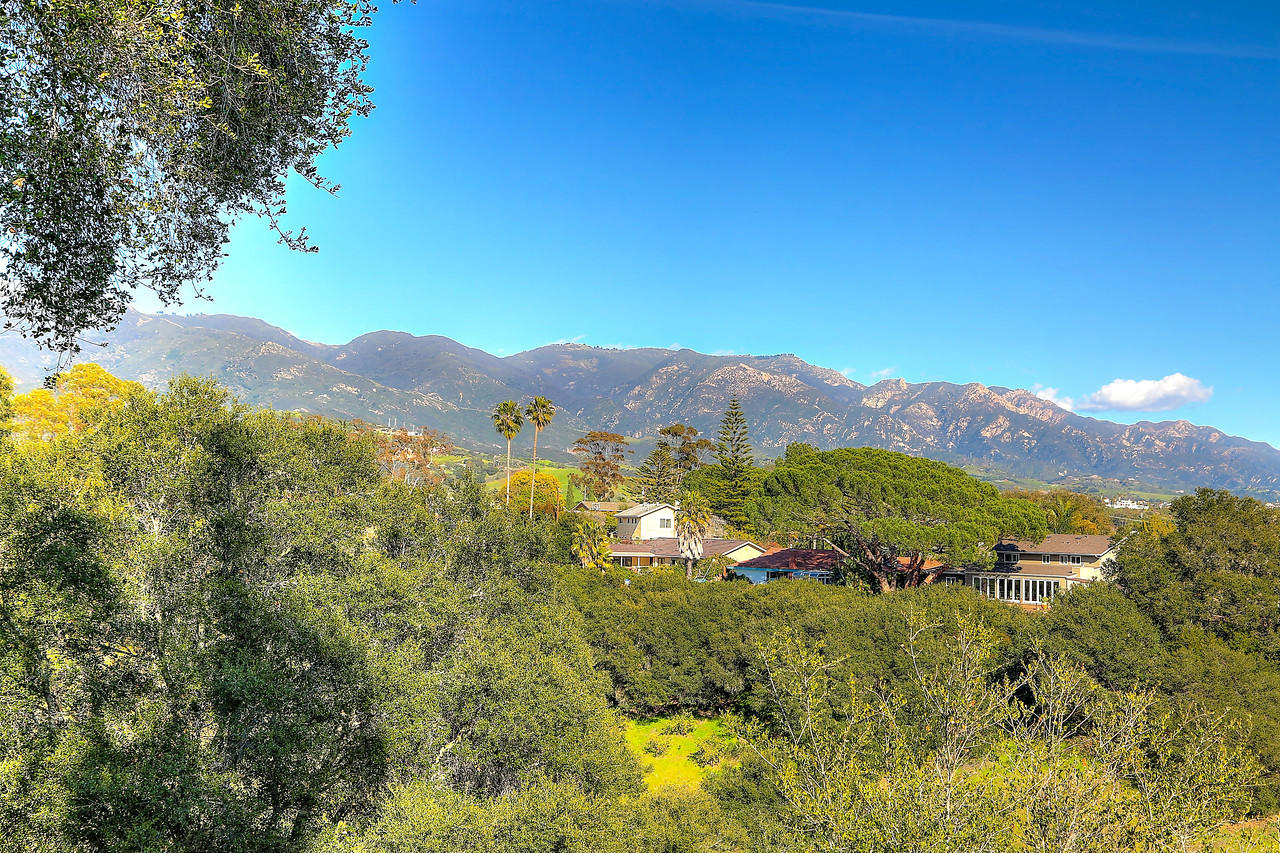 5814 La Goleta Road Goleta, CA 93117 - Photo 4 of 38 031-X2