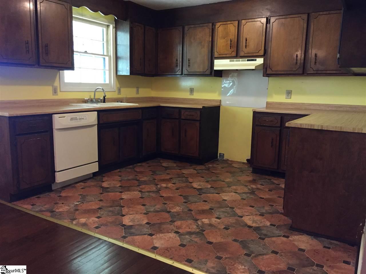 4112 West Georgia Road Pelzer, SC 29669 - Photo 7 of 23
