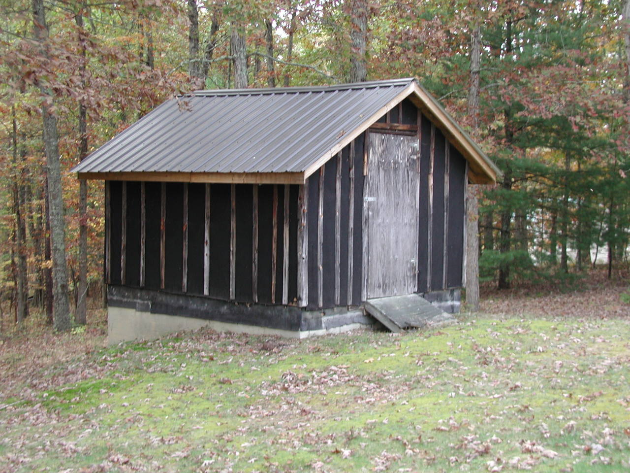 3502 Peaceful Valley Road New Castle, VA 24127 - Photo 3 of 20 Storage bldg