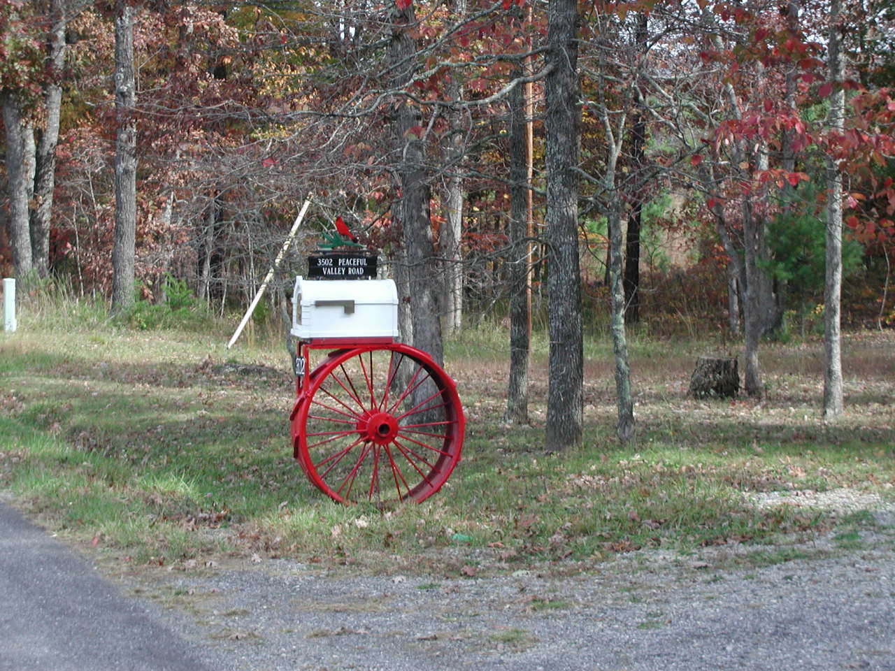 3502 Peaceful Valley Road New Castle, VA 24127 - Photo 4 of 20 mail box
