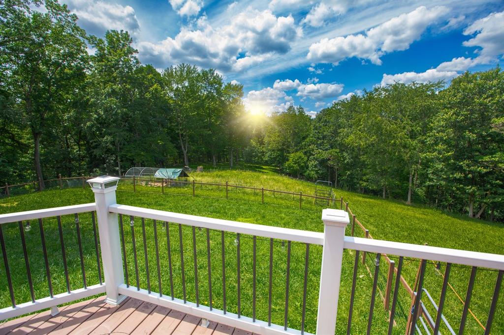 484 Tank Farm Road Aliquippa, PA 15001 - Photo 12 of 45