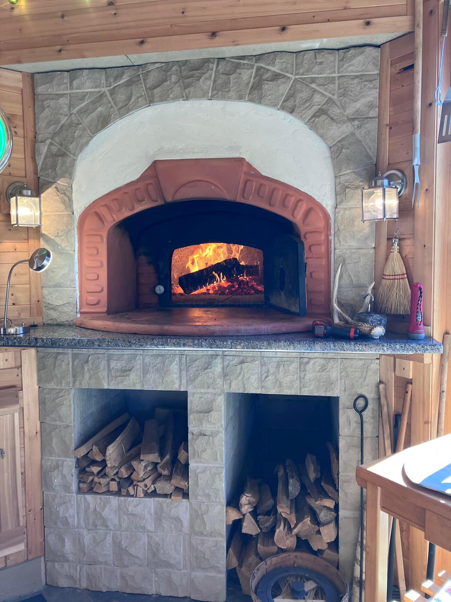 7871 Blacks Road Southwest Pataskala, OH 43062 - Photo 30 of 63 Pizzas cooking!