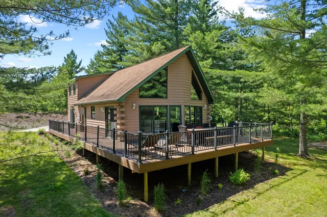 $599,900 | 29116 Pardun Road, Danbury, WI 54830