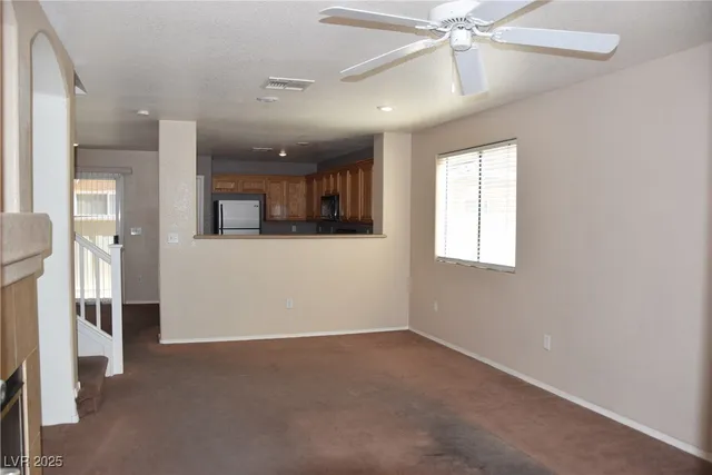 $1,950 | 8148 Finch Feather Street, Las Vegas, NV 89143