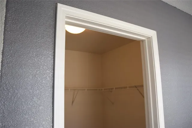 $1,950 | 8148 Finch Feather Street, Las Vegas, NV 89143