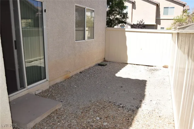 $1,950 | 8148 Finch Feather Street, Las Vegas, NV 89143