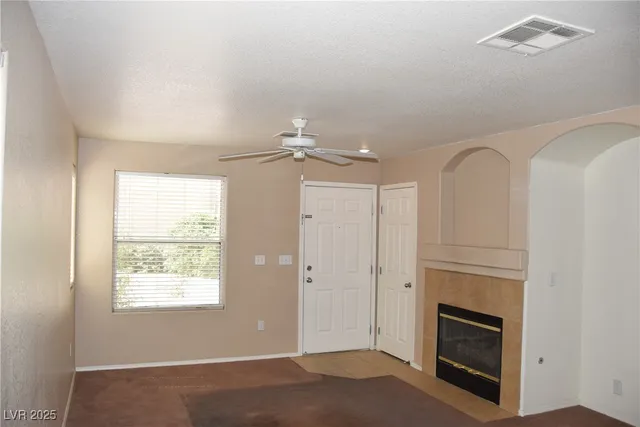 $1,950 | 8148 Finch Feather Street, Las Vegas, NV 89143