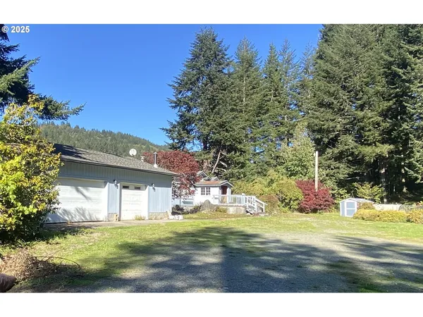 $1,100,000 | 30 Winchuck River Road, Brookings, OR 97415