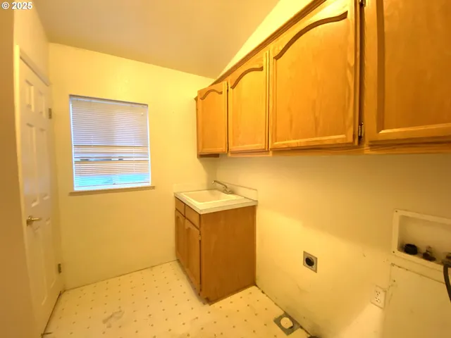 $1,200,000 | 30 Winchuck River Road, Brookings, OR 97415