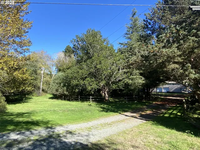 $1,200,000 | 30 Winchuck River Road, Brookings, OR 97415