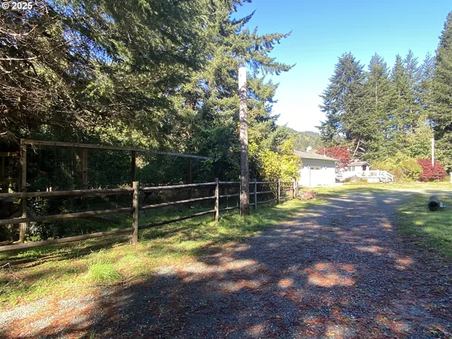$1,200,000 | 30 Winchuck River Road, Brookings, OR 97415
