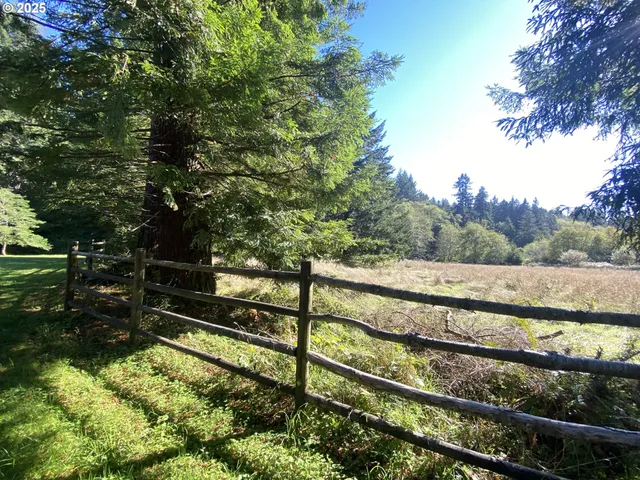 $1,200,000 | 30 Winchuck River Road, Brookings, OR 97415