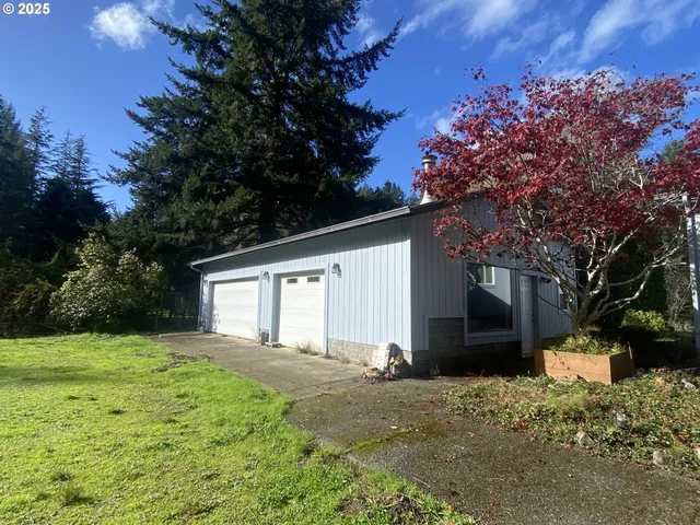 $1,200,000 | 30 Winchuck River Road, Brookings, OR 97415