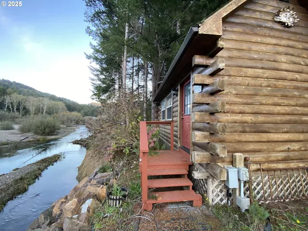 $1,100,000 | 30 Winchuck River Road, Brookings, OR 97415