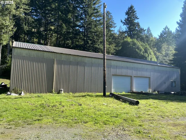 $1,200,000 | 30 Winchuck River Road, Brookings, OR 97415