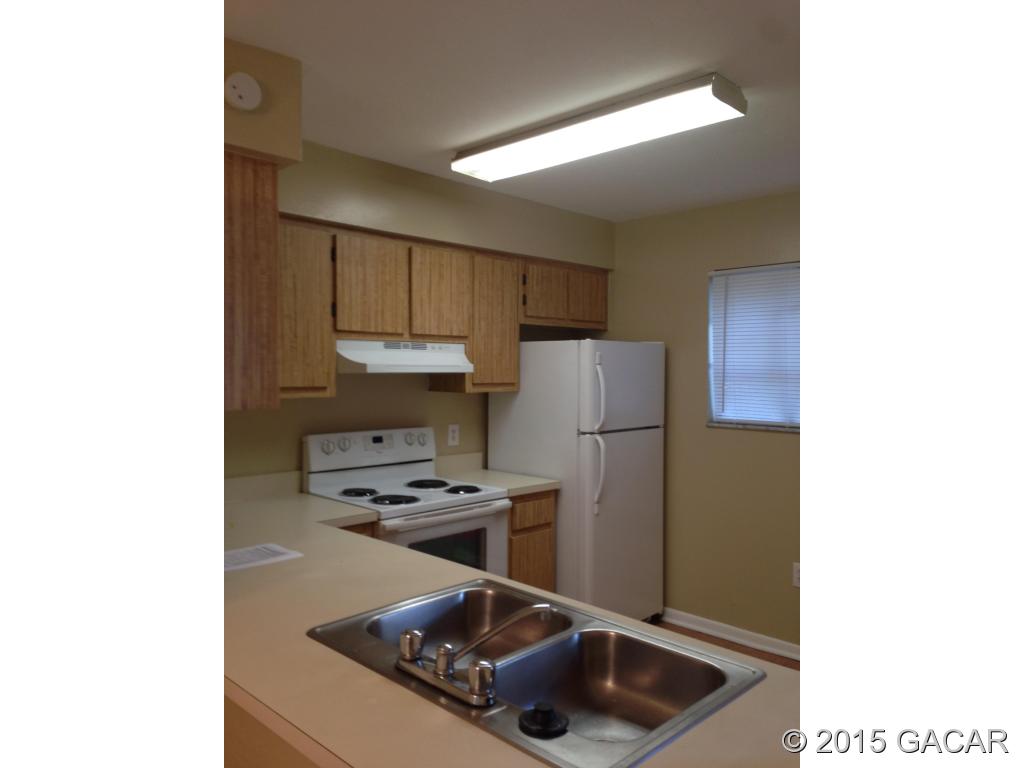 2147 Southwest 39 Way Gainesville, FL 32607 - Photo 4 of 14