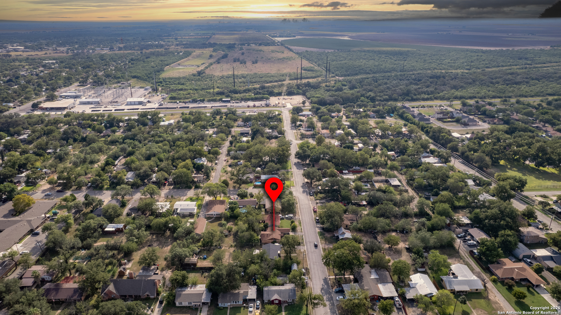 313 Bohme Street Uvalde, TX 78801 - Photo 22 of 23 a view of city and mountain