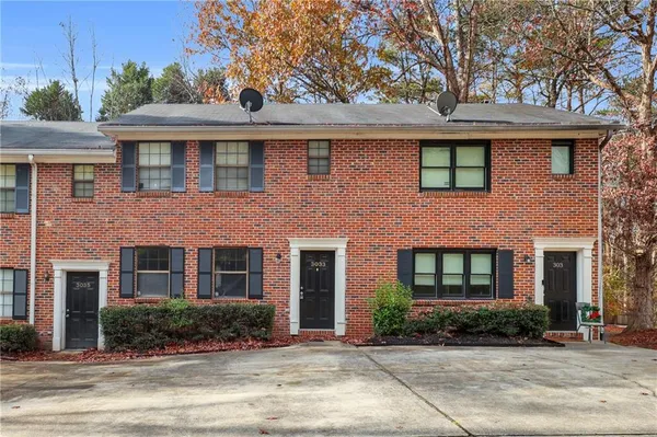 $1,700 | 3033 Parkside Court, Snellville, GA 30078