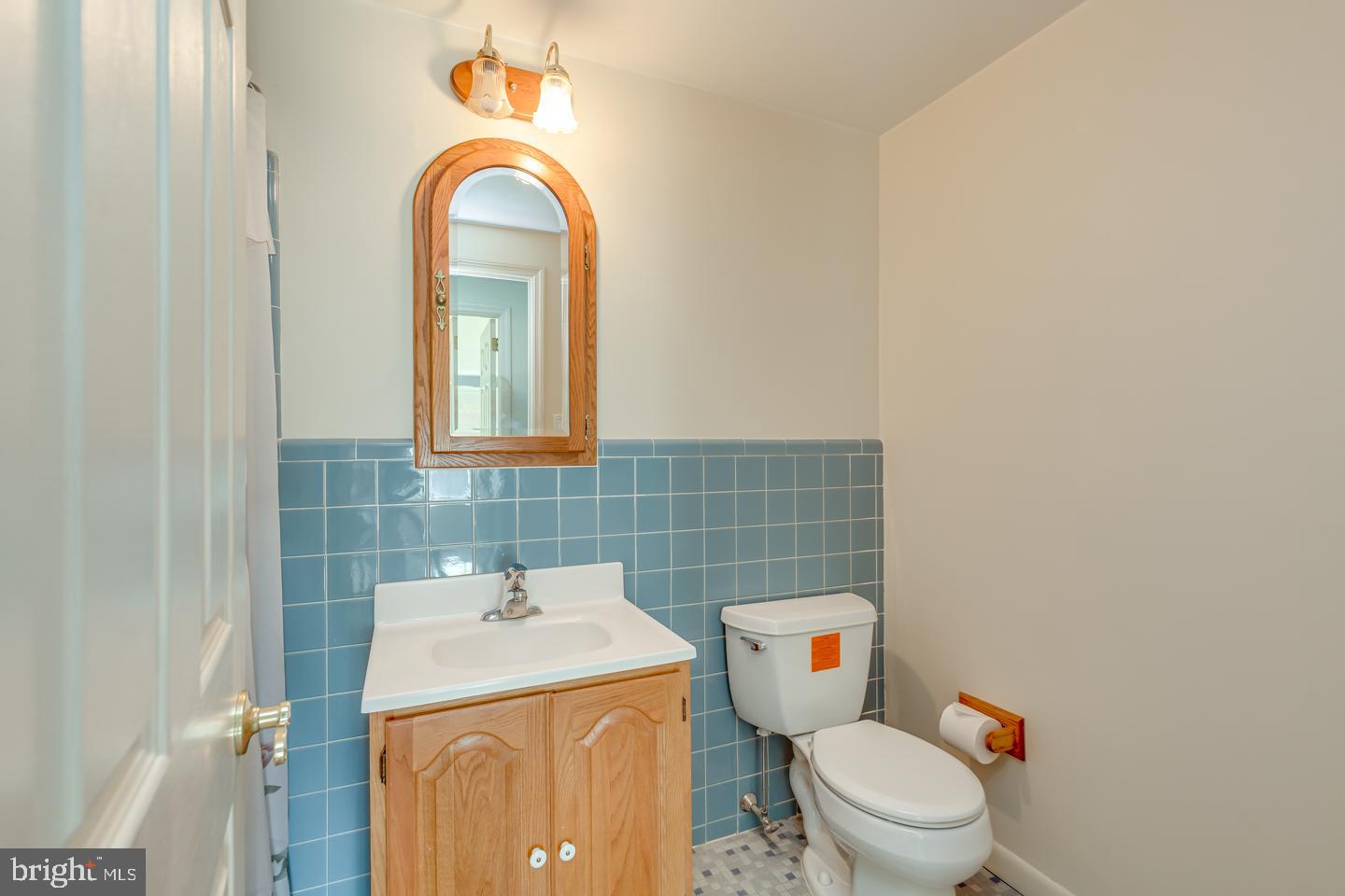 128 Kitty Hawk Road Cherry Hill, NJ 08034 - Photo 22 of 33