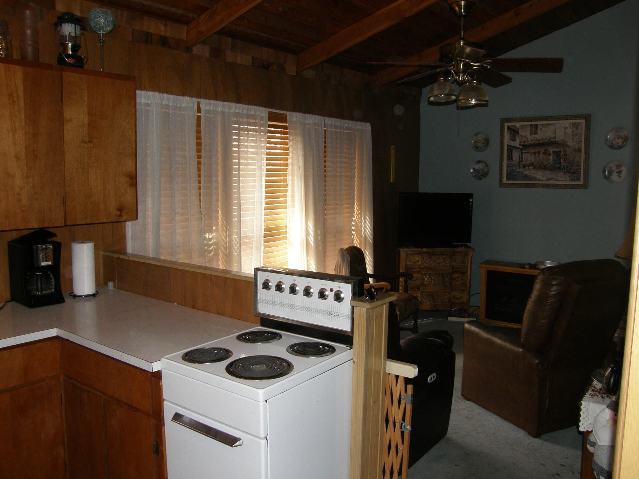 3239 East Stockwell Road Harrison, MI 48625 - Photo 9 of 18 1898702-8.JPG