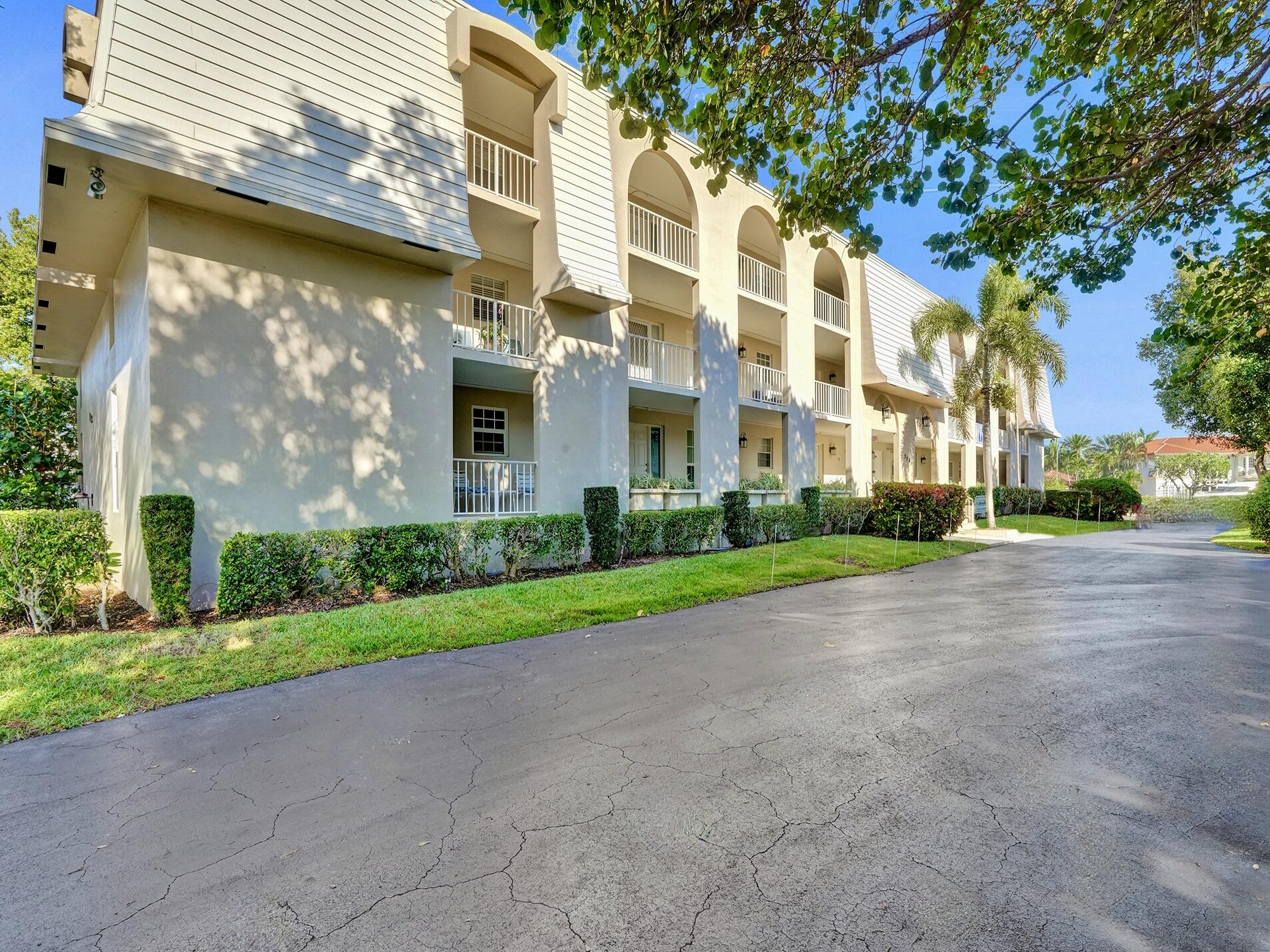 775 Jeffery Street, Unit 5204 Boca Raton, FL 33487 - Photo 5 of 67 DSC06144