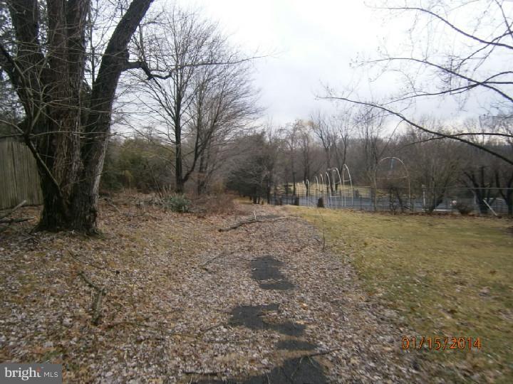 35 Ferry Road Doylestown, PA 18901 - Photo 19 of 22