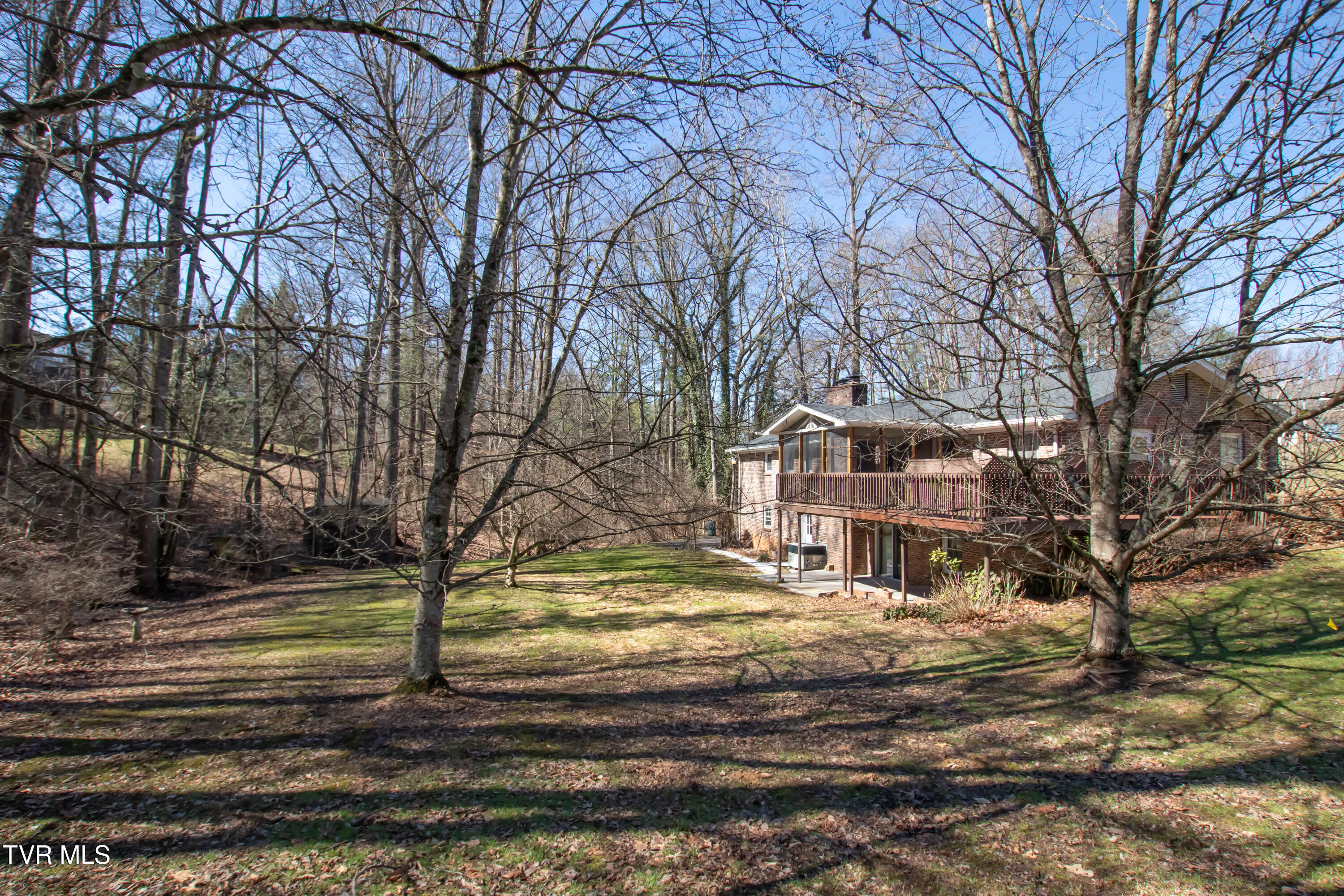 21587 Plantation Road Bristol, VA 24202 - Photo 19 of 55 Plantation Two-11