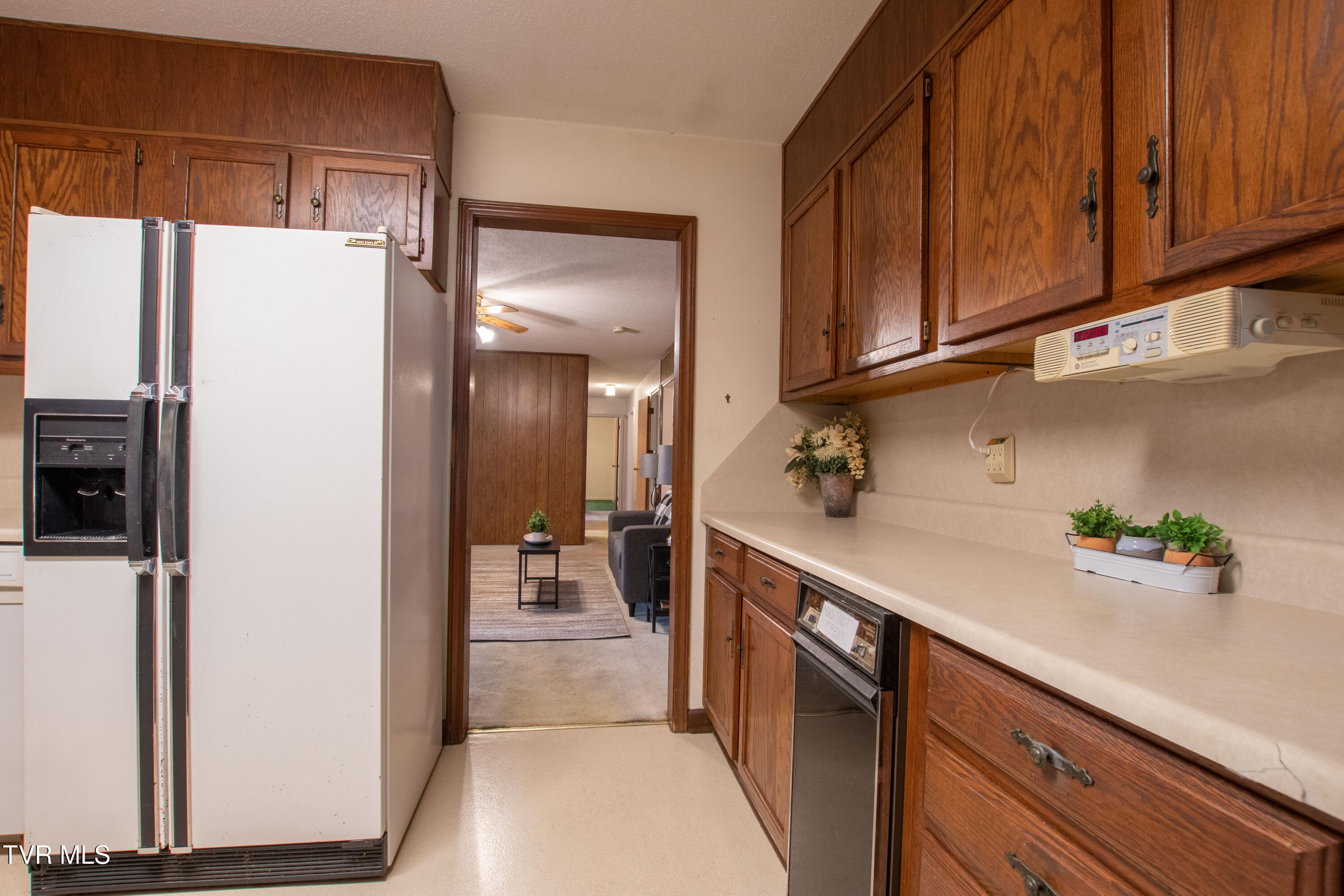 21587 Plantation Road Bristol, VA 24202 - Photo 22 of 55 Plantation-22