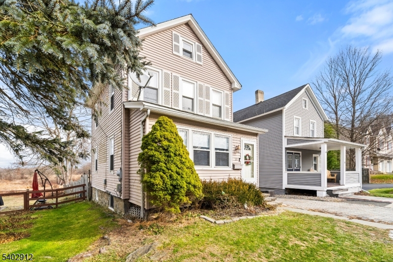 89 Trinity Street Newton, NJ 07860 - Photo 5 of 21 a view of a house with a yard