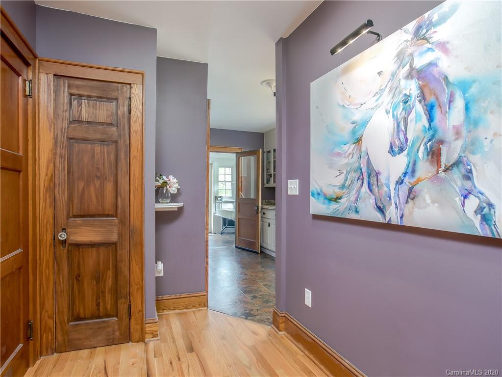390 Grandview Road Canton, NC 28716 - Photo 19 of 42