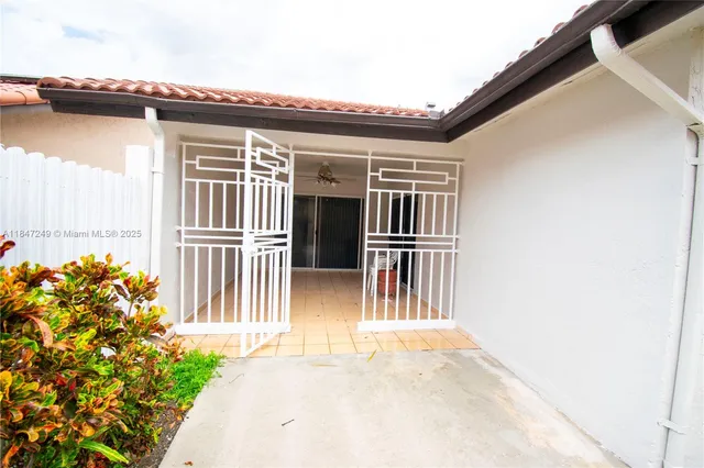 a view of a house with a outdoor space