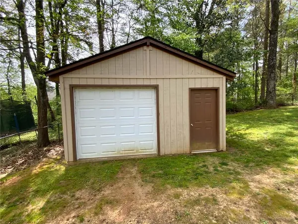 $319,900 | 33 East Boxwood Drive Southeast, Cartersville, GA 30121