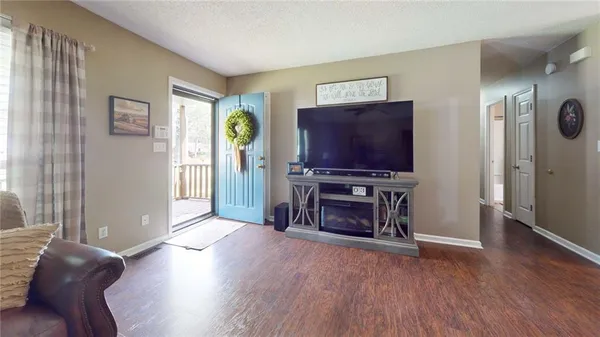 $319,900 | 33 East Boxwood Drive Southeast, Cartersville, GA 30121