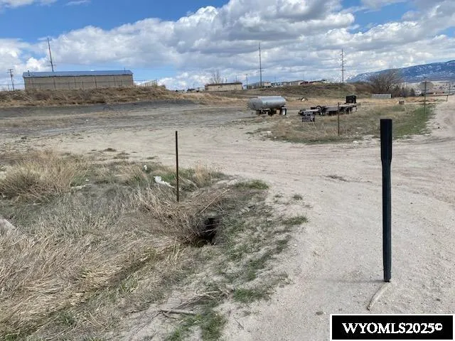 $179,000 | Salt Creek Hwy Mills, Casper, WY 82601