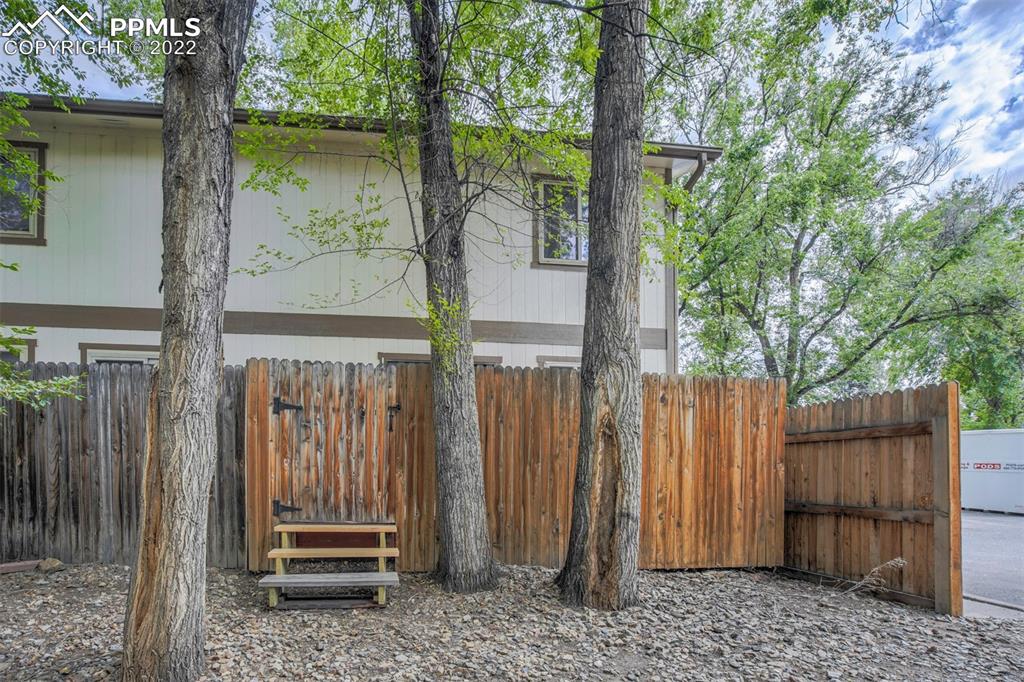 789 Alexander Road, Unit D Colorado Springs, CO 80909 - Photo 27 of 36 a view of outdoor space and yard